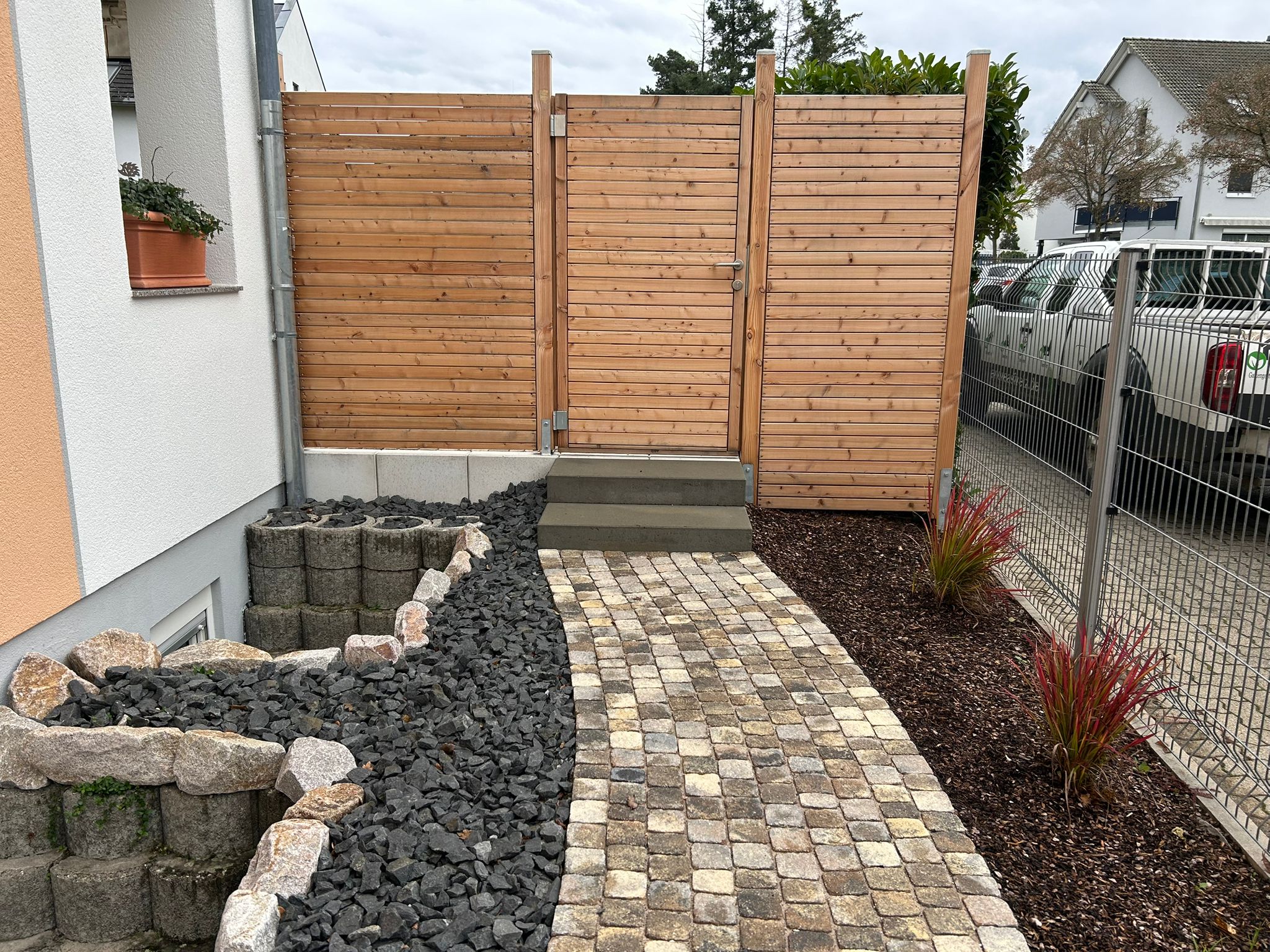 d35d5b18-a44c-4afc-ae1d-6791709e2d5c